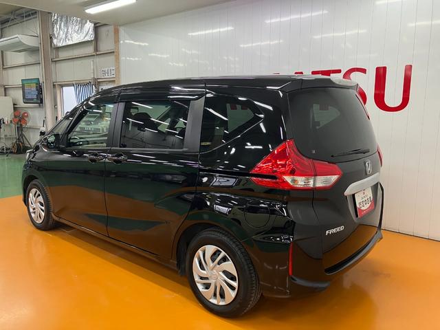 フリードＧドラレコ　Ｂカメラ　両側オートスライドドア　３列シート　ステアリングスイッチ　アクセサリーソケット　Ｐスタート　ＥＴＣ　電動格納ミラー　キーフリー（神奈川県）の中古車