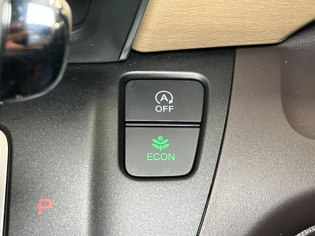 フリードＧドラレコ　Ｂカメラ　両側オートスライドドア　３列シート　ステアリングスイッチ　アクセサリーソケット　Ｐスタート　ＥＴＣ　電動格納ミラー　キーフリー（神奈川県）の中古車