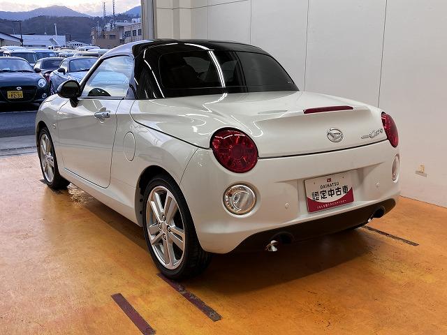 コペンセロ　届け出済み未使用車　オープンカーオープンカー　二人乗　アクティブトップ　シートヒーター　ステアリングスイッチ　Ｐスタート　アイドリングストップ　コーナーセンサー　スポーツシート　キーフリー（神奈川県）の中古車