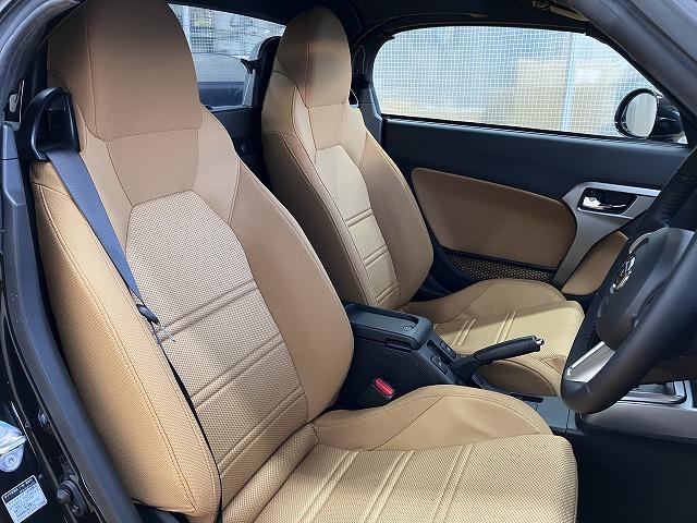 コペンセロ　届け出済み未使用車　オープンカーオープンカー　二人乗　アクティブトップ　シートヒーター　ステアリングスイッチ　Ｐスタート　アイドリングストップ　コーナーセンサー　スポーツシート　キーフリー（神奈川県）の中古車