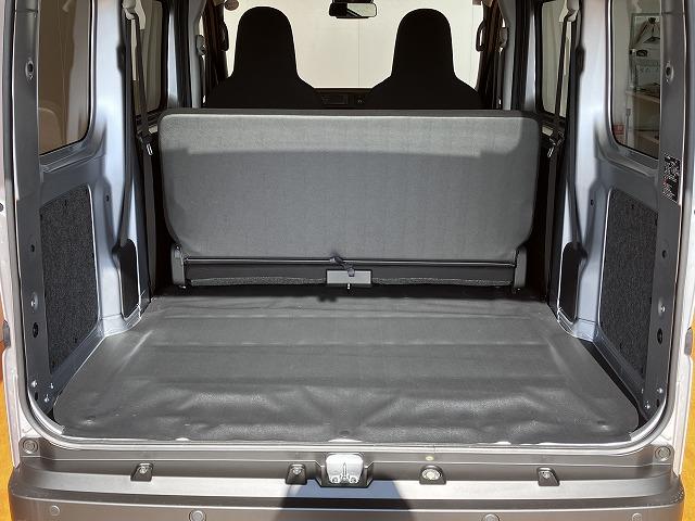 ハイゼットカーゴDXサポカーSワイド適合 ラジオ エアコン アクセサリーソケット コーナーセンサー アイドリングストップ 光軸調整ダイヤル 横滑り防止機能 誤発進抑制機能 パワーウインドウ キーレス(神奈川県)の中古車