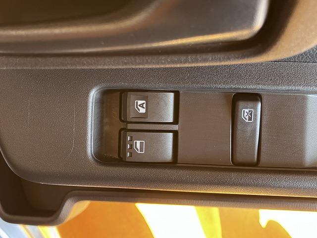 ハイゼットカーゴDXサポカーSワイド適合 ラジオ エアコン アクセサリーソケット コーナーセンサー アイドリングストップ 光軸調整ダイヤル 横滑り防止機能 誤発進抑制機能 パワーウインドウ キーレス(神奈川県)の中古車