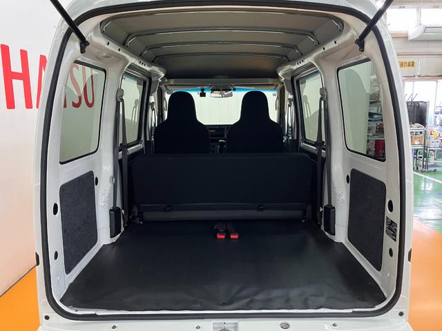 ハイゼットカーゴデラックスＳＡIIIスマアシ　ドラレコ　両側スライドドア　ラジオ　エアコン　アイドリングストップ　オートハイビーム　横滑り防止機能　誤発進抑制機能　光軸調整ダイヤル　ＥＴＣ　電動格納ミラー　キーレス（神奈川県）の中古車