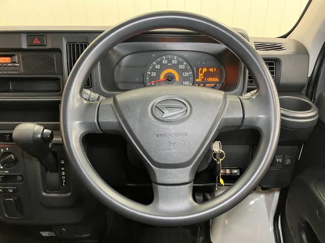 ハイゼットカーゴデラックスＳＡIIIスマアシ　ドラレコ　両側スライドドア　ラジオ　エアコン　アイドリングストップ　オートハイビーム　横滑り防止機能　誤発進抑制機能　光軸調整ダイヤル　ＥＴＣ　電動格納ミラー　キーレス（神奈川県）の中古車