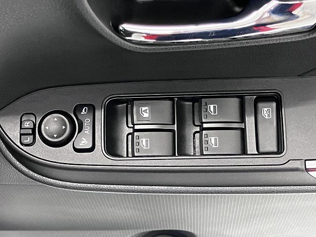 タントカスタムRSリミテッド カーナビ ETCミラクルオープンドア 両側オートスライドドア パノラマモニター対応 電動パーキングブレーキ 全車速追従機能付ACC ステアリングスイッチ シートヒーター オートエアコン コーナーセンサー キーフリー(神奈川県)の中古車