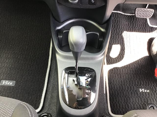 ヴィッツＦ　セーフティーエディションIIIフルセグナビ・バックカメラ・ＥＴＣ・社外ドライブレコーダー付き（千葉県）の中古車