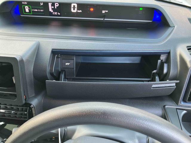 タントカスタムＸＬＥＤヘッドライト／両側電動スライドドア／コーナーセンサー／アイドリングストップ／衝突回避支援システム／横滑り防止装置／オートエアコン／アルミホイール／キーフリーシステム／電動格納ミラー／オートライト（千葉県）の中古車