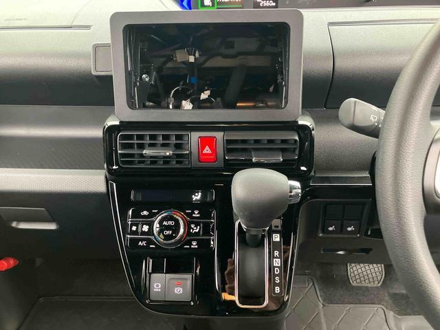 タントカスタムＸＬＥＤヘッドライト／両側電動スライドドア／コーナーセンサー／アイドリングストップ／衝突回避支援システム／横滑り防止装置／オートエアコン／アルミホイール／キーフリーシステム／電動格納ミラー／オートライト（千葉県）の中古車