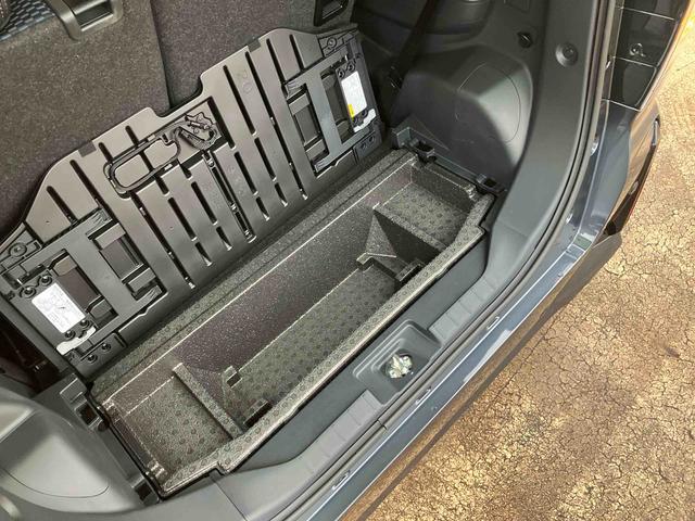 タントカスタムＸＬＥＤヘッドライト／両側電動スライドドア／コーナーセンサー／アイドリングストップ／衝突回避支援システム／横滑り防止装置／オートエアコン／アルミホイール／キーフリーシステム／電動格納ミラー／オートライト（千葉県）の中古車