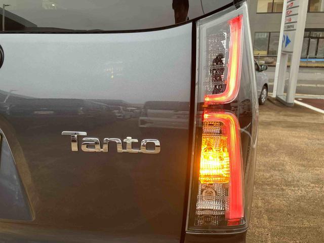 タントカスタムＸＬＥＤヘッドライト／両側電動スライドドア／コーナーセンサー／アイドリングストップ／衝突回避支援システム／横滑り防止装置／オートエアコン／アルミホイール／キーフリーシステム／電動格納ミラー／オートライト（千葉県）の中古車