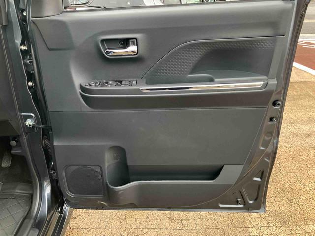 タントカスタムＸＬＥＤヘッドライト／両側電動スライドドア／コーナーセンサー／アイドリングストップ／衝突回避支援システム／横滑り防止装置／オートエアコン／アルミホイール／キーフリーシステム／電動格納ミラー／オートライト（千葉県）の中古車