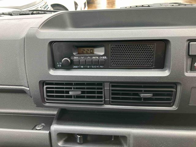 ハイゼットカーゴＤＸ両側スライド　ＣＶＴ　２ＷＤ　オートライト　ＡＭ／ＦＭラジオ（千葉県）の中古車