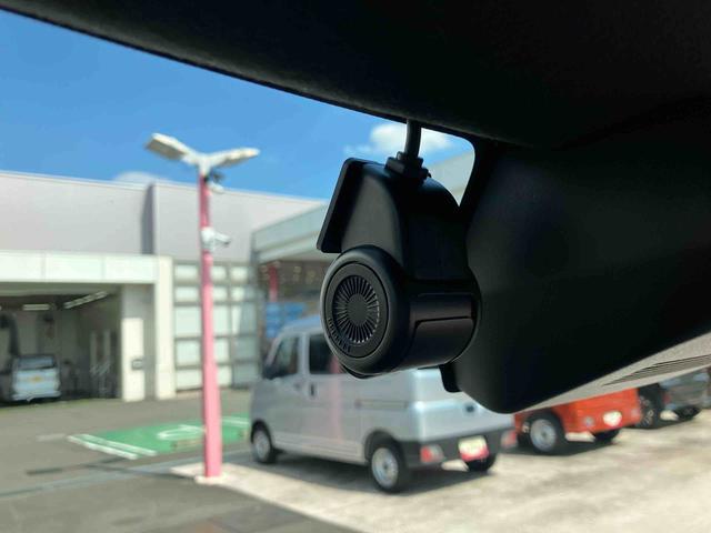 タントカスタムＲＳ　７インチ純正ナビゲーション搭載！！保証　１年間・距離無制限付き　走行距離５，５３９ｋｍ　・７インチ純正ナビゲーション　前後ドライブレコーダー　バックモニター　ＥＴＣ　ＬＥＤヘッドライト　両側電動スライドドア　１５インチアルミホイール（東京都）の中古車