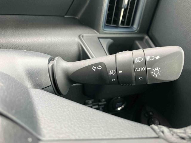 タントカスタムＲＳ　パノラマモニター標準装備！保証　１年間・距離無制限付き・　走行距離１５ｋｍ・　ＣＤチューナー　パノラマモニター　両側電動スライドドア　電動パーキング　シートヒーター　、ＬＥＤヘッドライト　１５インチアルミホイール　スマートキー（東京都）の中古車