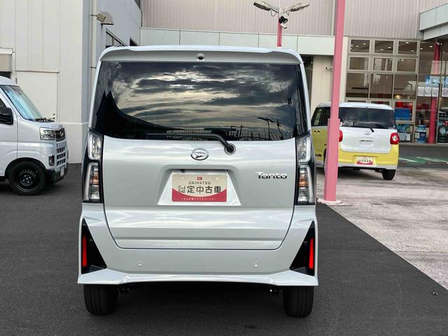 タントカスタムＲＳ　パノラマモニター標準装備！保証　１年間・距離無制限付き・　走行距離１５ｋｍ・　ＣＤチューナー　パノラマモニター　両側電動スライドドア　電動パーキング　シートヒーター　、ＬＥＤヘッドライト　１５インチアルミホイール　スマートキー（東京都）の中古車