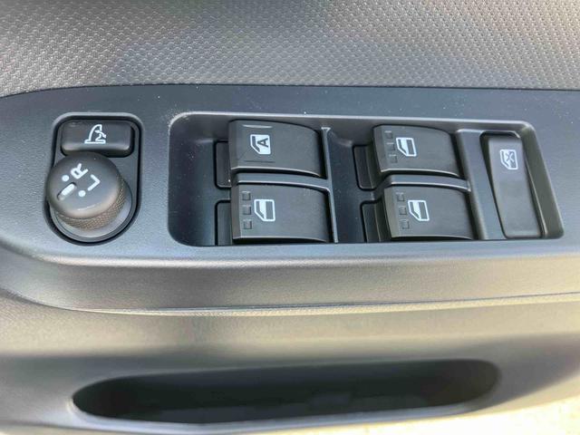 ミライースＸ　ＳＡIII　登録済み未使用車保証　新車保証・まごころ保証　１年間・走行距離無制限付き・　走行距離１０ｋｍ　バックモニター　ＬＥＤヘッドライト　前後コーナーセンサー　　オートハイビーム　キーレスエントリー　マニュアルエアコン（東京都）の中古車