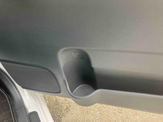 ムーヴキャンバスストライプスＧ　アナザースタイルパッケージ搭載！！保証　１年間・距離無制限付き　走行距離１，４２４ｋｍ・　７インチ純正ナビゲーション　前後ドライブレコーダー　パノラマモニター　アナザースタイルパッケージ　両側電動スライドドア　ＬＥＤヘッドライト（東京都）の中古車