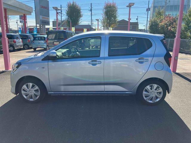 ミライースX SAIII LEDヘッドライト標準装備!!保証 新車保証・まごころ保証 1年間・走行距離無制限付き・ 走行距離2,262km CDチューナー LEDヘッドライト 前後コーナーセンサー マニュアルエアコン パワーウィンドウ 電動格納ドアミラー(東京都)の中古車