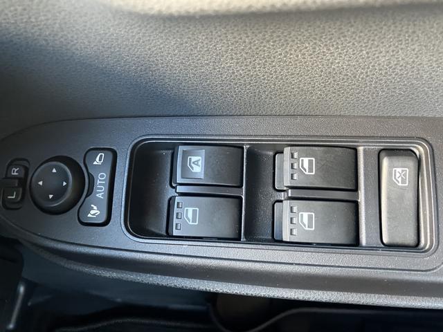 タントカスタムRS 9インチディスプレオーディオ装備!保証 1年間・距離無制限付き 走行距離3090km 9インチディスプレイオーディオ パノラマモニター 両側電動スライドドア 電動パーキング 15インチアルミホイール シートヒーター LEDヘッドライト(東京都)の中古車