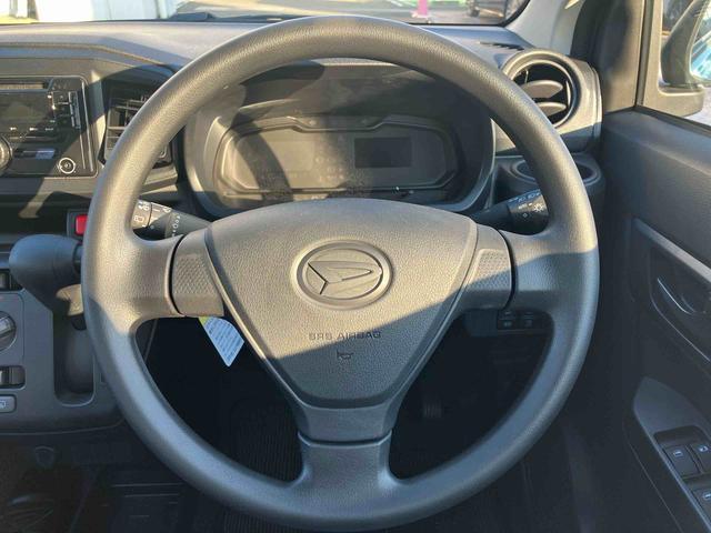 ミライースL SAIII 前後コーナーセンサー標準装備!!保証 新車保証・まごころ保証1年間・走行距離無制限付・走行距離2104km CDチューナー 前後コーナーセンサー マニュアルエアコン パワーウィンドウ オートライト アイドルストップ オートハイビーム(東京都)の中古車