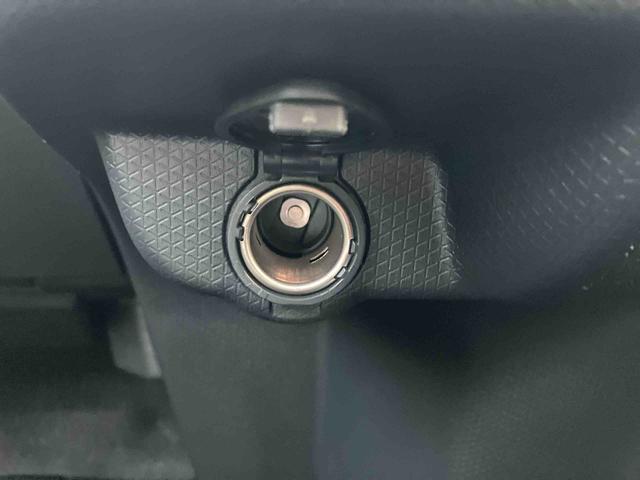 タントカスタムＲＳ　パノラマモニター標準装備！！保証　新車保証・まごころ保証　１年間・走行距離無制限付き　ＣＤチューナー　パノラマモニター　電動パーキング　１５インチアルミホイール　シートヒーター　両側電動スライドドア　オートハイビーム（東京都）の中古車