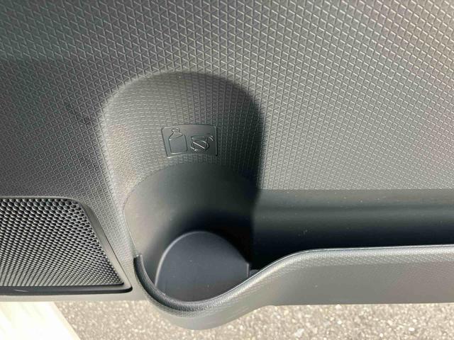 タントカスタムＲＳ　パノラマモニター標準装備！！保証　新車保証・まごころ保証　１年間・走行距離無制限付き　ＣＤチューナー　パノラマモニター　電動パーキング　１５インチアルミホイール　シートヒーター　両側電動スライドドア　オートハイビーム（東京都）の中古車