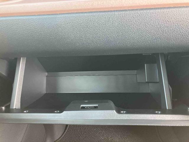 ムーヴキャンバスセオリーＧ　パノラマモニター標準装備！！保証　新車保証・まごころ保証　１年間・走行距離無制限付き　走行距離８５３ｋｍ　ＣＤチューナー　パノラマモニター　ＬＥＤヘッドライト　電動パーキング　両側電動スライドドア　シートヒーター　オートライト（東京都）の中古車