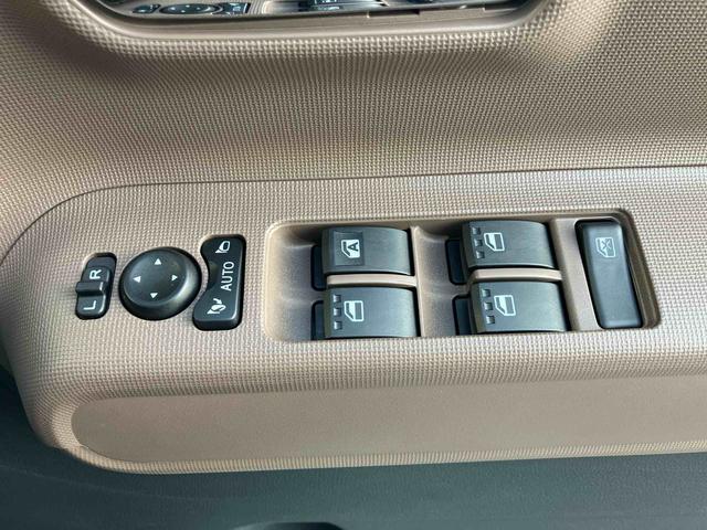 ムーヴキャンバスセオリーＧ　パノラマモニター標準装備！！保証　新車保証・まごころ保証　１年間・走行距離無制限付き　走行距離８５３ｋｍ　ＣＤチューナー　パノラマモニター　ＬＥＤヘッドライト　電動パーキング　両側電動スライドドア　シートヒーター　オートライト（東京都）の中古車