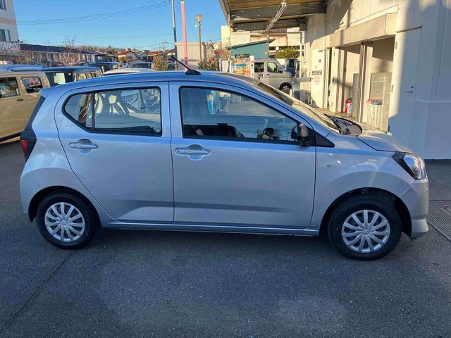 ミライースL SAIII 前後コーナーセンサー搭載!!保証 新車保証・まごころ保証 1年間・走行距離無制限付き 走行距離1046km マニュアルエアコン パワーウィンドウ アイドリングストップ 前後コーナーセンサー キーレスエントリー オートライト(東京都)の中古車
