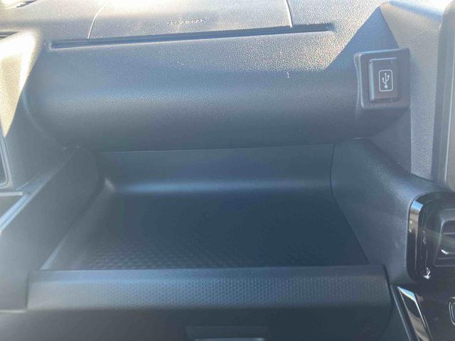 タントカスタムＲＳ　７インチナビ　ドラレコ　ＥＴＣ搭載！！保証　新車保証・まごころ保証　１年間・走行距離無制限付き・　走行距離２，０５１ｋｍ　７インチ純正ナビゲーション　前後ドライブレコーダー　バックモニター　ＥＴＣ　両側電動スライドドア　ＬＥＤヘッドライト（東京都）の中古車