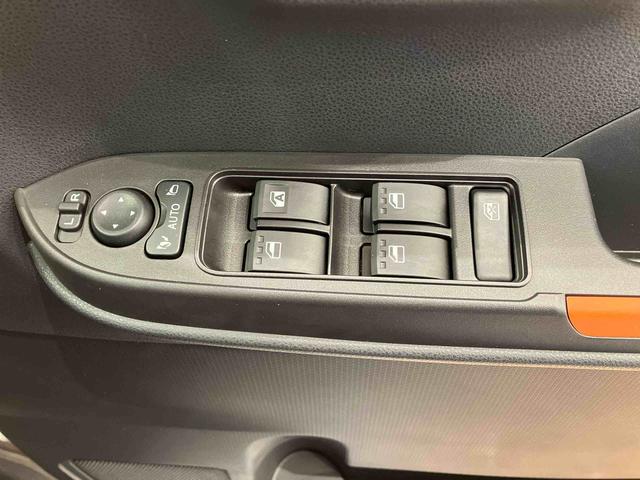 タントファンクロスターボ　パノラマモニター標準装備！！保証　新車保証・まごころ保証　１年間・走行距離無制限付き・　走行距離１０ｋｍ　オーディオレス　パノラマモニター　両側電動スライドドア　１５インチアルミホイール　電動パーキング　オートハイビーム（東京都）の中古車