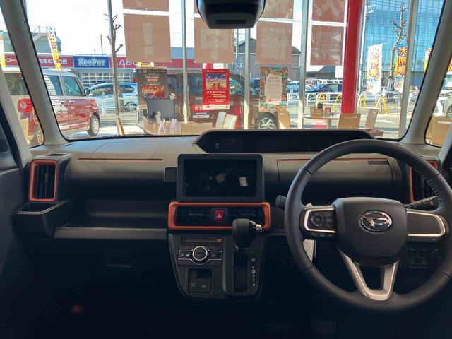 タントファンクロスターボ　パノラマモニター標準装備！！保証　新車保証・まごころ保証　１年間・走行距離無制限付き・　走行距離１０ｋｍ　オーディオレス　パノラマモニター　両側電動スライドドア　１５インチアルミホイール　電動パーキング　オートハイビーム（東京都）の中古車