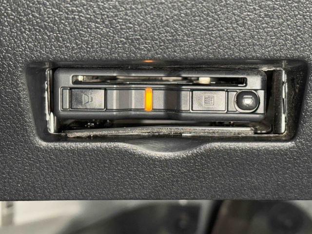 ハイゼットカーゴDX 前後コーナーセンサー ETC搭載!!保証 新車保証・まごころ保証 1年間・走行距離無制限付き 走行距離34666km AM/FMラジオ ETC 前後コーナーセンサー パワーウィンドウ マニュアルエアコン アイドリングストップ(東京都)の中古車