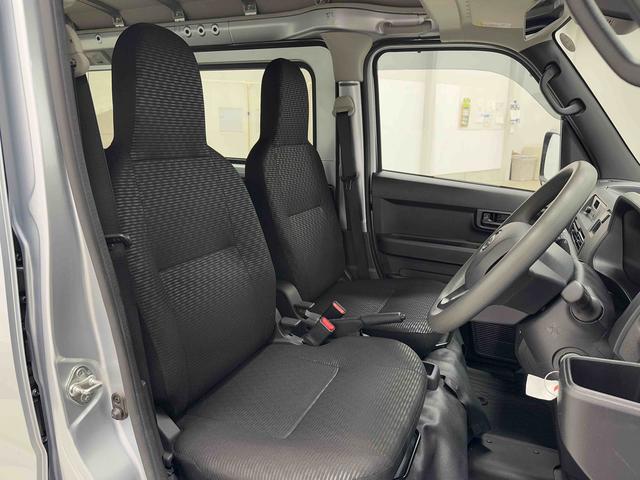 ハイゼットカーゴDX 前後コーナーセンサー ETC搭載!!保証 新車保証・まごころ保証 1年間・走行距離無制限付き 走行距離34666km AM/FMラジオ ETC 前後コーナーセンサー パワーウィンドウ マニュアルエアコン アイドリングストップ(東京都)の中古車