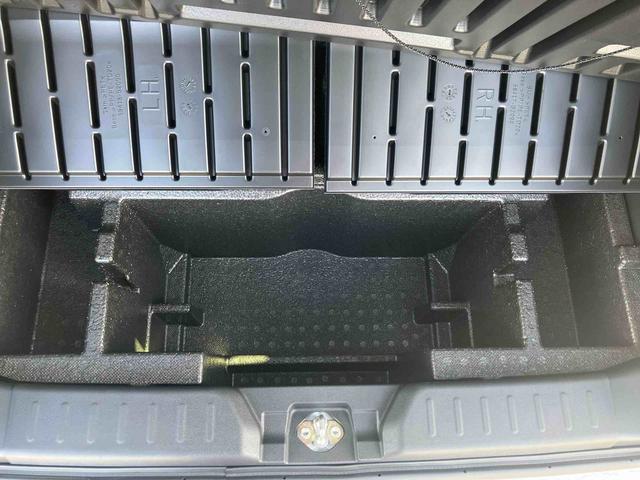 ムーヴキャンバスストライプスＧ　ナビ、ＥＴＣ装備車！保証　新車保証・まごころ保証　１年間・走行距離無制限付き　走行距離４２１１ｋｍ　７インチ純正ナビ、バックカメラ、ＥＴＣ、両側電動スライドドア　シートヒーター　ＬＥＤヘッドライト　ドライブレコーダー（東京都）の中古車