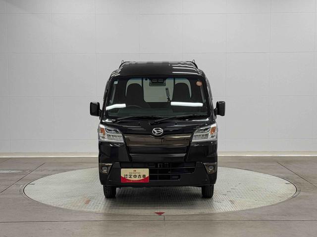 ハイゼットトラックジャンボＳＡIIIｔ　ＣＤチューナー　ＥＴＣ搭載！！保証　新車保証・まごころ保証　１年間・走行距離無制限付き　走行距離７００３４ｋｍ　ＣＤチューナー　ＥＴＣ　コーナーセンサー　フォグランプ　パワーウィンドウ　マニュアルエアコン　荷台作業灯（東京都）の中古車