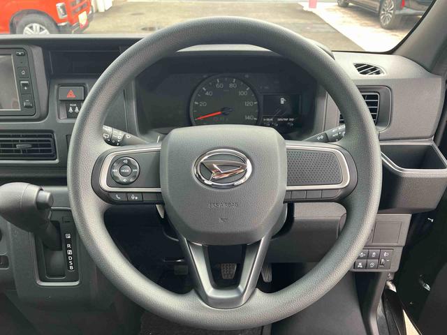 ハイゼットカーゴクルーズターボ　　届け出済み未使用車保証　新車保証・まごころ保証　１年間・走行距離無制限付き　走行距離１０ｋｍ　６．８インチスマホ連携ディスプレイオーディオ　バックモニター　電動格納ミラー　スマートキー　オーバーヘッドシェルフ（東京都）の中古車