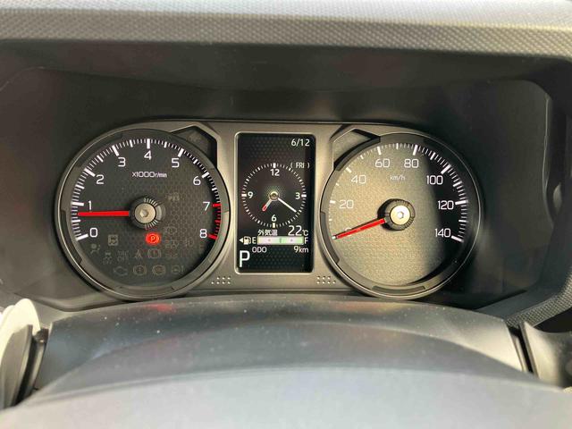 タフトＧ　クロムベンチャー保証　新車保証・まごころ保証　１年間・走行距離無制限付き　走行距離９ｋｍ　オーディオレス　パノラマモニタ　アダブティブクルーズコントロール　電動パーキング　ＬＥＤヘッドライト　１５インチアルミホイール（東京都）の中古車