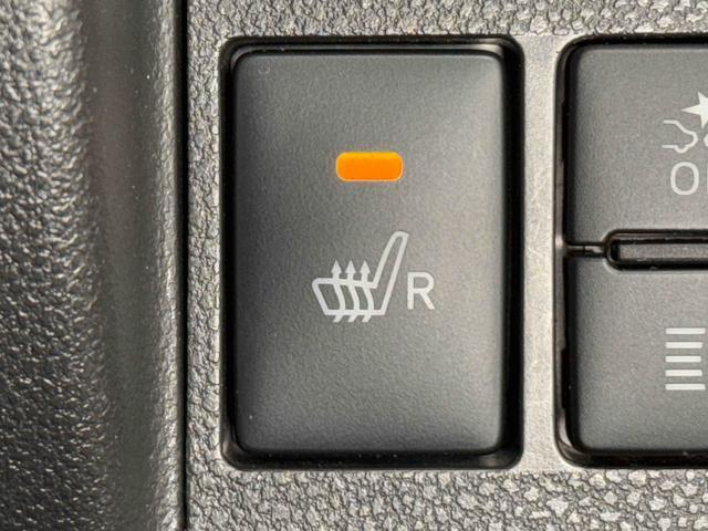 タントカスタムRS トップエディションSAIII ナビ搭載!!保証 まごころ保証 1年間・走行距離無制限付き 走行距離61,539km 77インチ純正ナビゲーション バックモニター 後席モニター ETC LEDヘッドライト 15インチアルミホイール スマートキー(東京都)の中古車