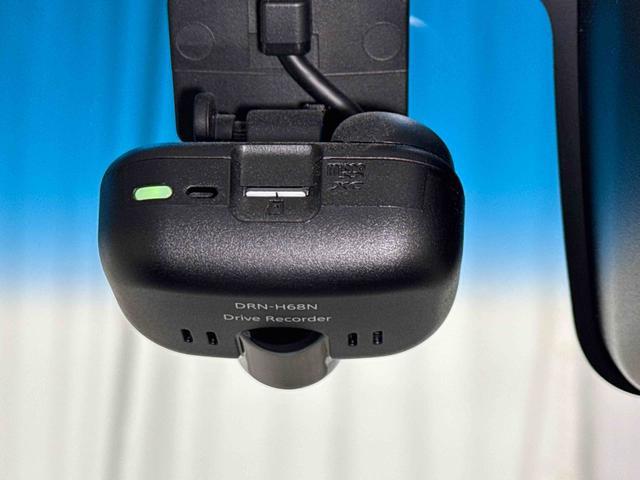 タントカスタムRS トップエディションVS SAIII 8ナビ搭載保証 まごころ保証 1年間・走行距離無制限付き 走行距離44,308km 8インチ純正ナビゲーション パノラマモニター ドライブレコーダー ETC LEDヘッドライト 15インチアルミホイール(東京都)の中古車