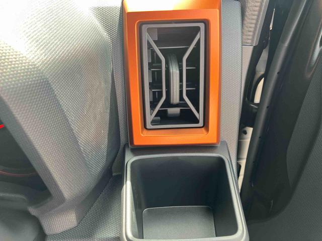 タフトＧターボ　クロムベンチャー届け出済み未使用車保証　新車保証・まごころ保証　１年間・走行距離無制限付き・走行距離１０ｋｍ　オーディオレス車・アダブティブクルーズコントロール搭載　ＬＥＤヘッドライト装備・ＬＥＤフォグ装備・シートヒーター装備（東京都）の中古車