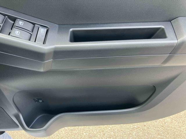 タフトＧターボ　クロムベンチャー届け出済み未使用車保証　新車保証・まごころ保証　１年間・走行距離無制限付き・走行距離１０ｋｍ　オーディオレス車・アダブティブクルーズコントロール搭載　ＬＥＤヘッドライト装備・ＬＥＤフォグ装備・シートヒーター装備（東京都）の中古車