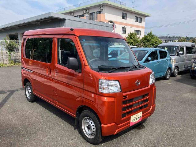 ハイゼットカーゴＤＸ　ワイドＢｌｕｅｔｏｏｔｈ／ＵＳＢチューナー装備！保証　１年間・距離無制限付き　走行距離２，１１７ｋｍ　ワイドＢｌｕｅｔｏｏｔｈ／ＵＳＢチューナー　マニュアルエアコン　パワーウィンドウ　オーバーヘッドシェルフ　オートライト　アイドリングストップ（東京都）の中古車