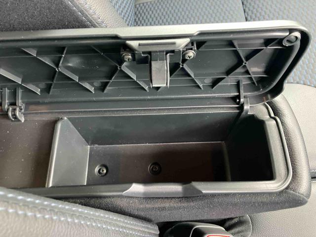 タントカスタムRS 9インチディスプレイオーディオ装備保証 新車保証・まごころ保証 1年間・走行距離無制限付き・走行距離3373km・9インチディスプレイオーディオ装備・LEDヘッドライト装備・バックカメラ装備・両側電動スライ(東京都)の中古車
