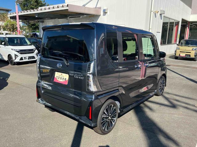 タントカスタムRSリミテッド 届け出済み未使用車!保証 新車保証・まごころ保証 1年間・走行距離無制限付き・届け出済み未使用車・走行距離6km オーディオレス パノラマカメラ装備・アダプティブクルーズコントロール付き 15インチアルミホイール(東京都)の中古車