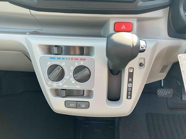 ミライースＸ　ＳＡIIIワイドＢｌｕｅｔｏｏｔｈ／ＵＳＢチューナー装備保証　新車保証・まごころ保証　１年間・走行距離無制限付き　ワイドＢｌｕｅｔｏｏｔｈ／ＵＳＢチューナー装備　ＬＥＤヘッドライト装備　スマートアシスト　キーレスエントリー　コーナーセンサー（東京都）の中古車