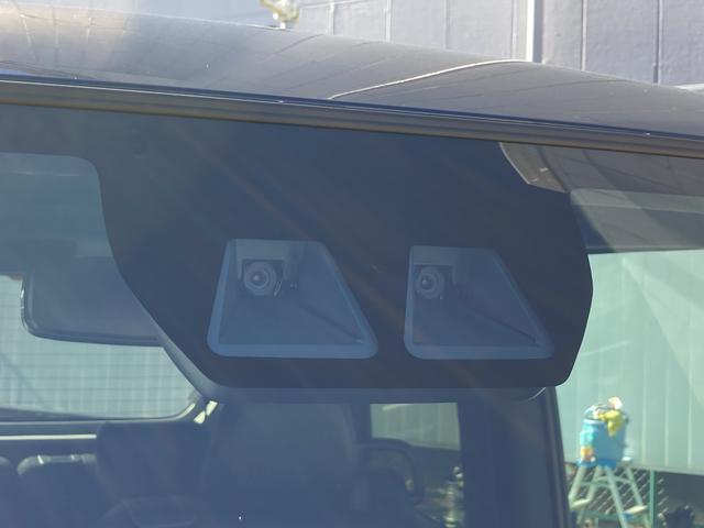 タントカスタムＲＳ　ターボ車　両側電動スライドドア　ＣＶＴＬＥＤヘッドランプ　両側電動スライドドア　電動パーキングブレーキ　プッシュボタンスターター　キーフリー　オートエアコン　ＣＶＴ　シートヒーター（東京都）の中古車