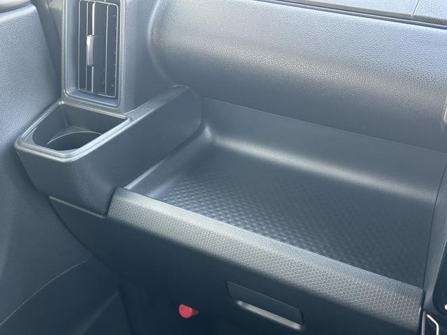 タントカスタムＲＳ　純正ナビ　ＥＴＣ車載器　ドライブレコーダー保証１年間距離無制限付き　純正ナビゲーション　ＥＴＣ車載器　ドライブレコーダー　ＵＳＢ電源ソケット　Ｂｌｕｅｔｏｏｔｈ接続　バックカメラ　運転席シートリフター　キーフリーシステム　シートヒーター（東京都）の中古車
