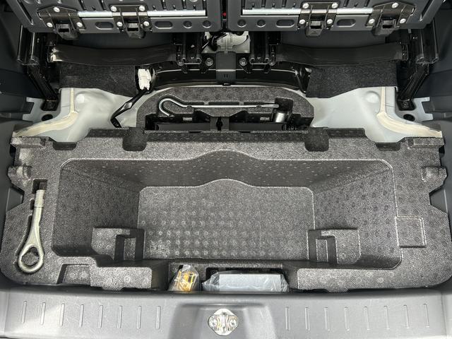 ムーヴキャンバスＧメイクアップリミテッド　ＳＡIII（東京都）の中古車