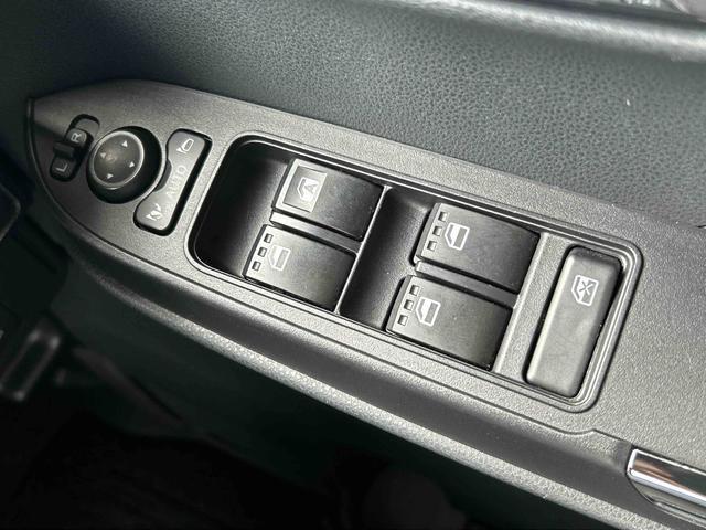 タントカスタムＲＳ　純正ナビ　ＥＴＣ　ドライブレコーダー保証　新車保証・まごころ保証　１年間・走行距離無制限付き　純正ナビ　ＥＴＣ車載器　ドライブレコーダー　両側電動スライドドア　クルーズコントロール　パノラマモニター　前席シートヒーター（東京都）の中古車